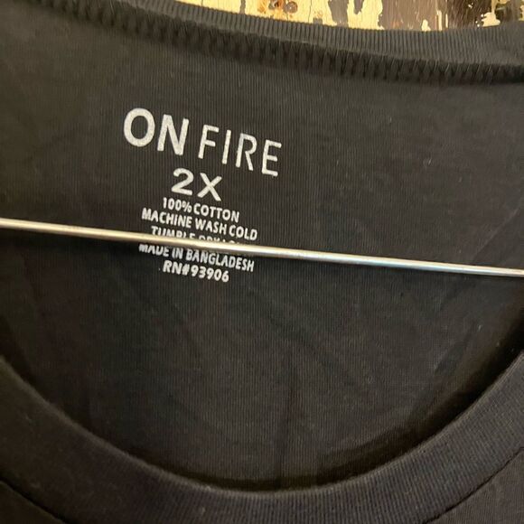 Women’s NWT On Fire Rock Bless America size 2X tank top. - Picture 3 of 6